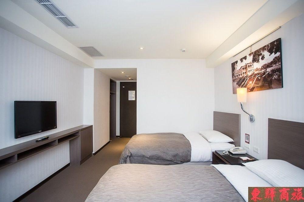 E-House Hotel Taipei Exterior photo