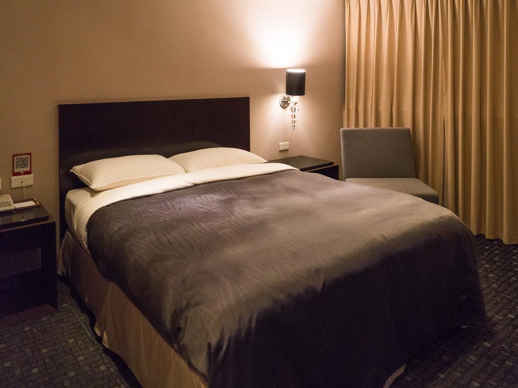 E-House Hotel Taipei Exterior photo